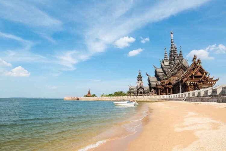 
泰国众议院委员会研究引进合法赌场，要求将调查截止期再延长120日 